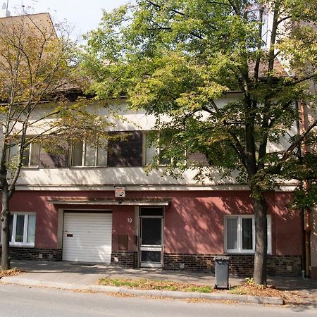Penzion Hlinkova Plzeň Kültér fotó
